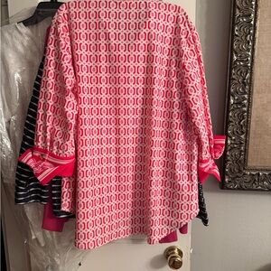 Jude Connally Pink and White Geometric Button-Front Blouse